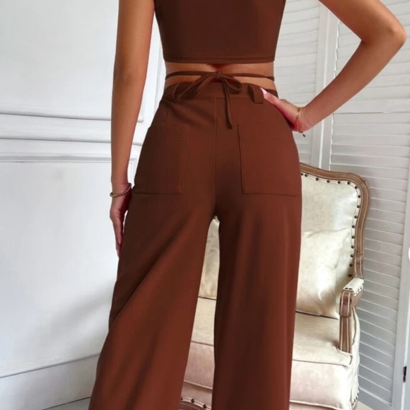 Mock Neck Top & Seam Front Pants - Picture 4 of 5